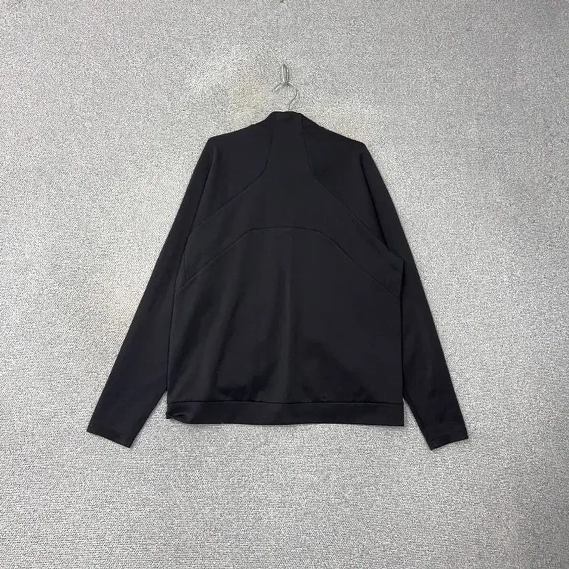 데상트 로고 기능성 집업 저지 120 상품이미지2