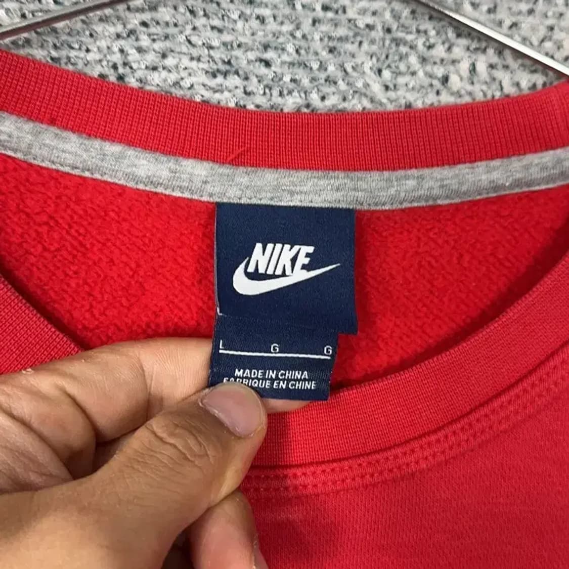 나이키 레트로 로고 레드 맨투맨 L 상품이미지3
