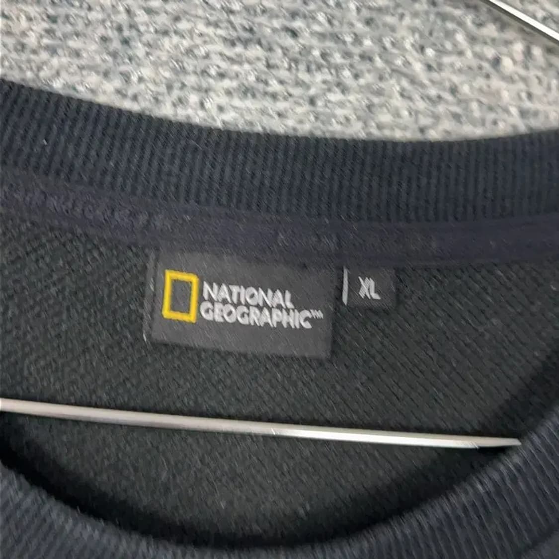 내셔널지오그래픽 블랙 로고 맨투맨 XL 상품이미지3