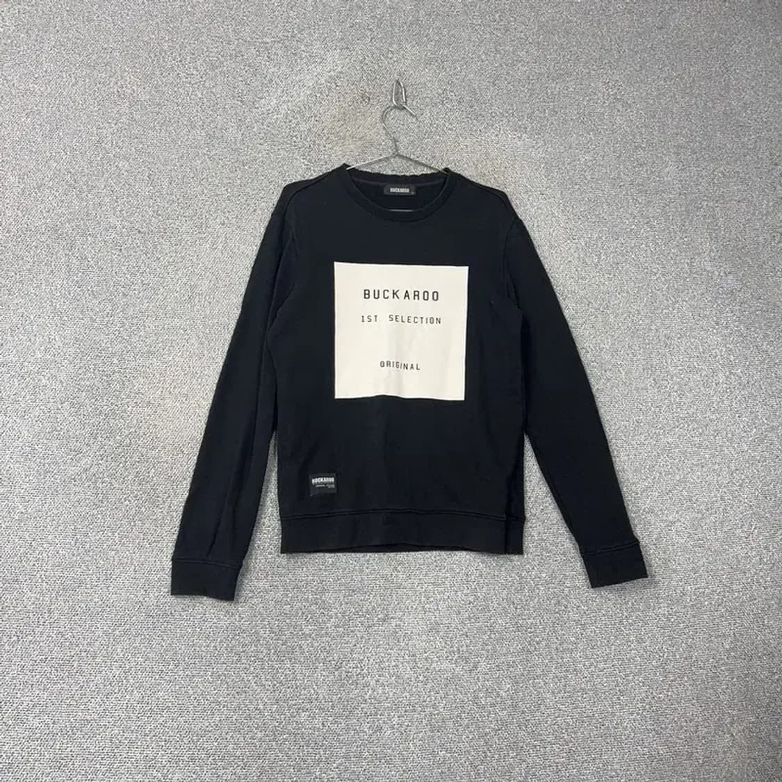 버커루 프린팅 블랙 맨투맨 M 상품이미지1