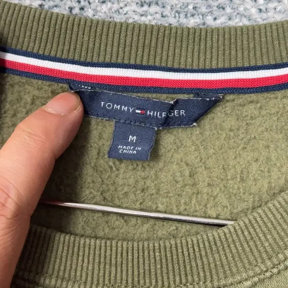 타미힐피거 카키 로고 맨투맨 M 상품이미지3