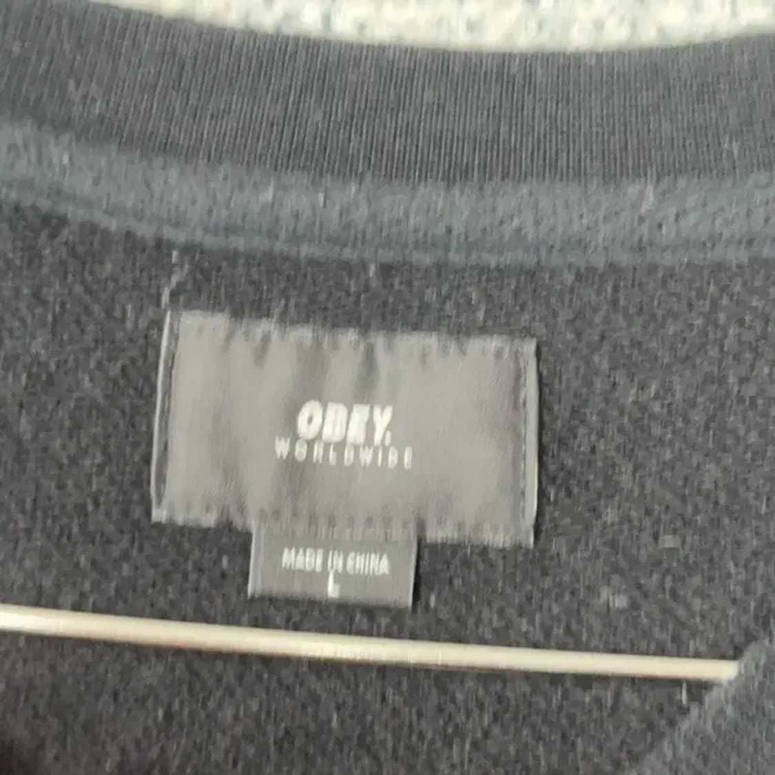 오베이 블랙 로고 맨투맨 L 상품이미지3