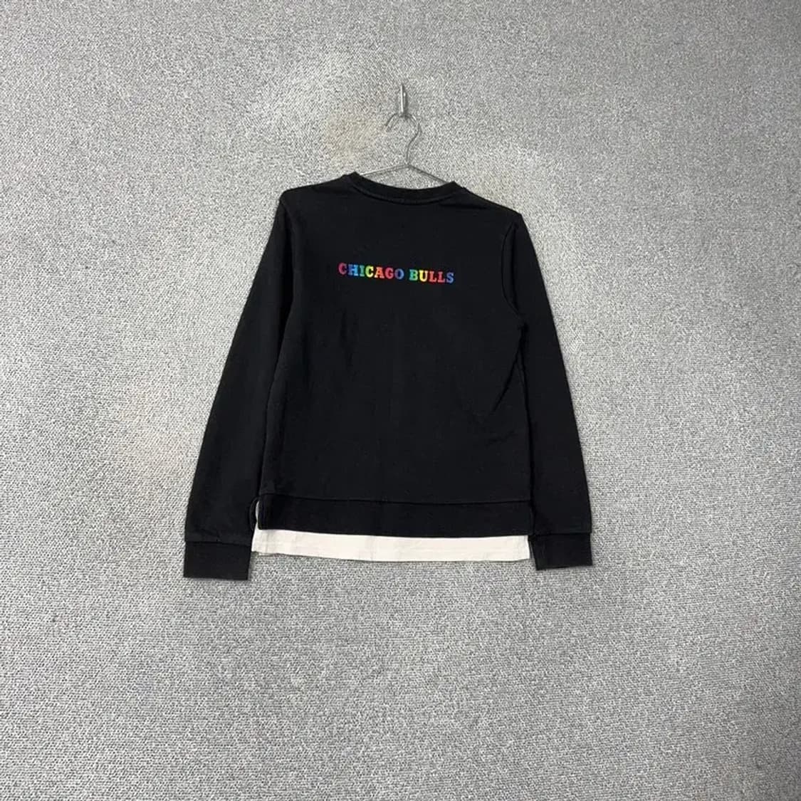 NBA 시카고불스 로고 레이어드 맨투맨 S 상품이미지2