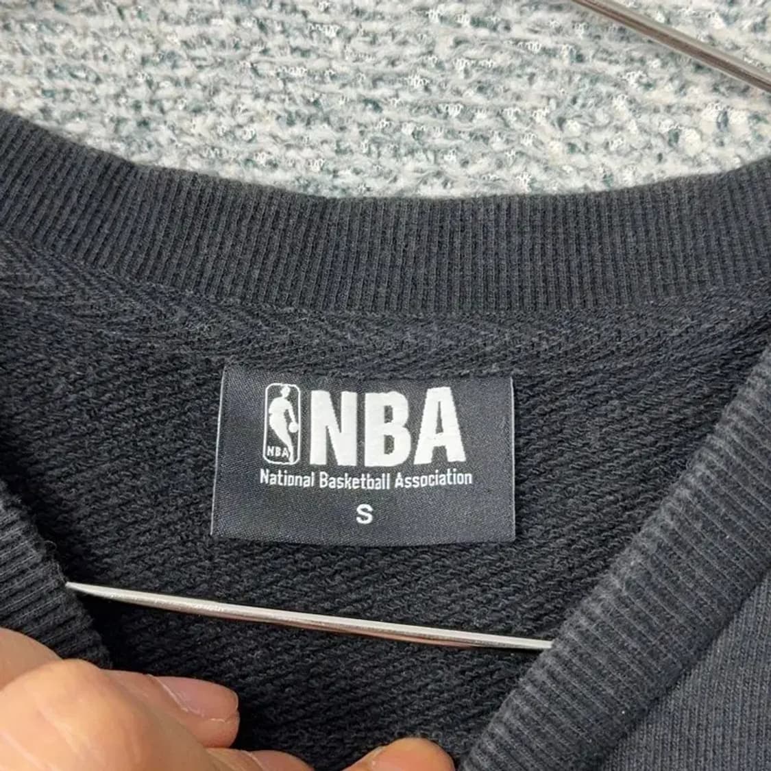 NBA 시카고불스 로고 레이어드 맨투맨 S 상품이미지3