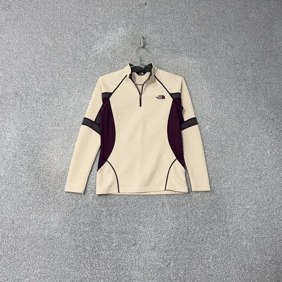 노스페이스 로고 여성 기능성 긴팔티 S 상품이미지1