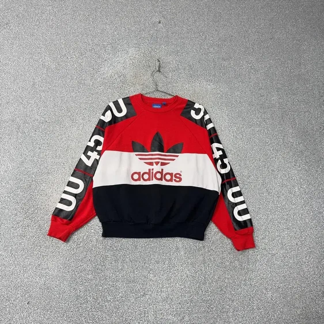 아디다스 탑샵 빈티지 맨투맨 M 상품이미지1