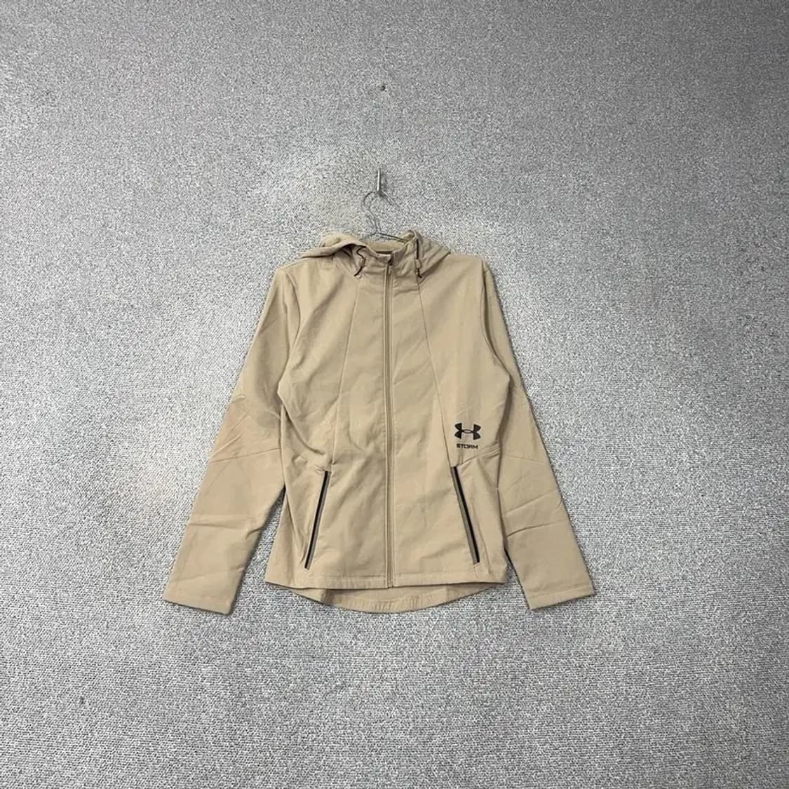 언더아머 베이지 로고 기능성 후드집업 M 상품이미지1
