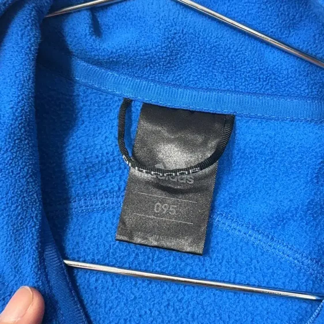 아디다스 로고 블루 후리스 095 상품이미지3