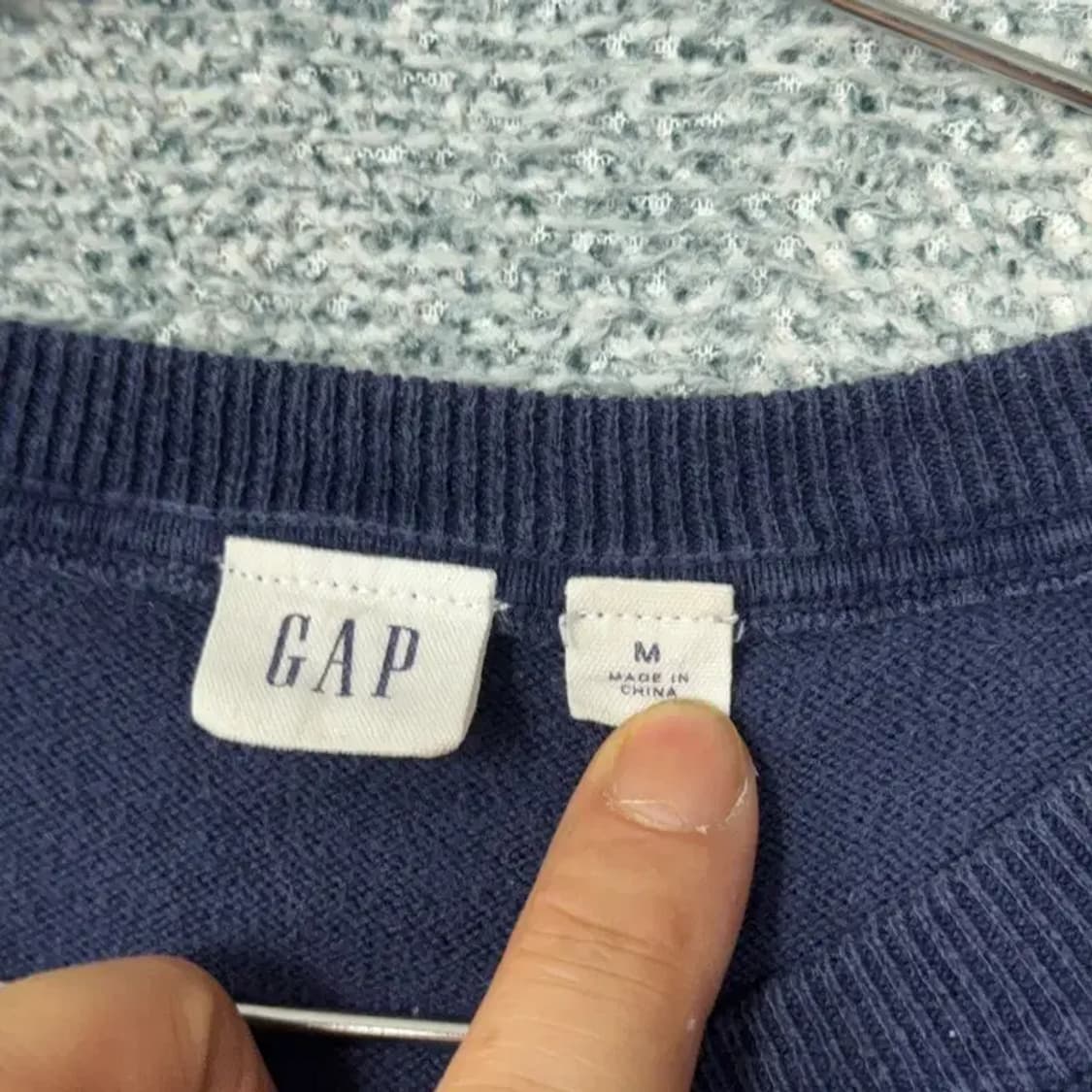 갭 여성 캐주얼 프린팅 네이비 니트 M 상품이미지3