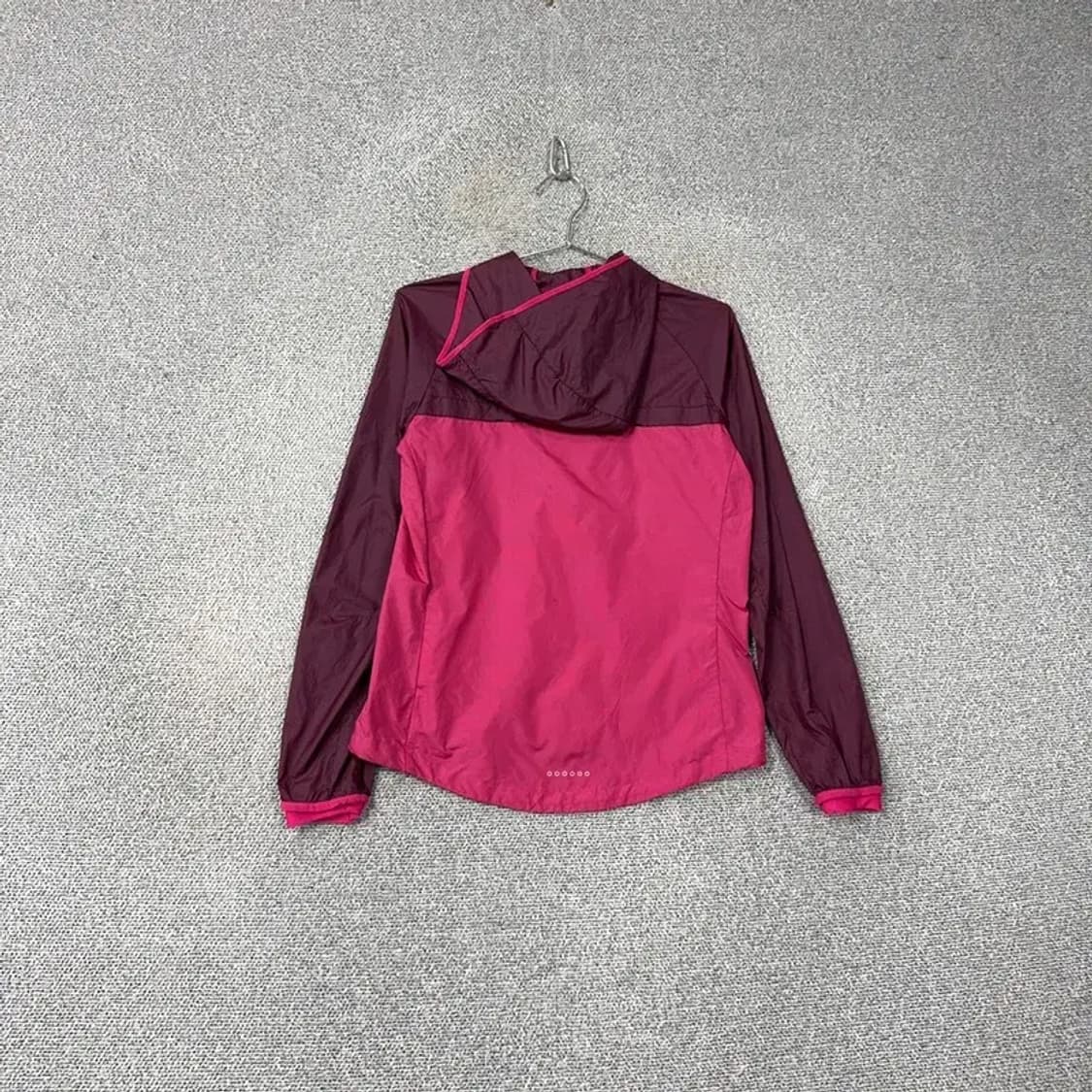 나이키 런닝 여성 로고 기능성 투톤 바람막이 M 상품이미지2