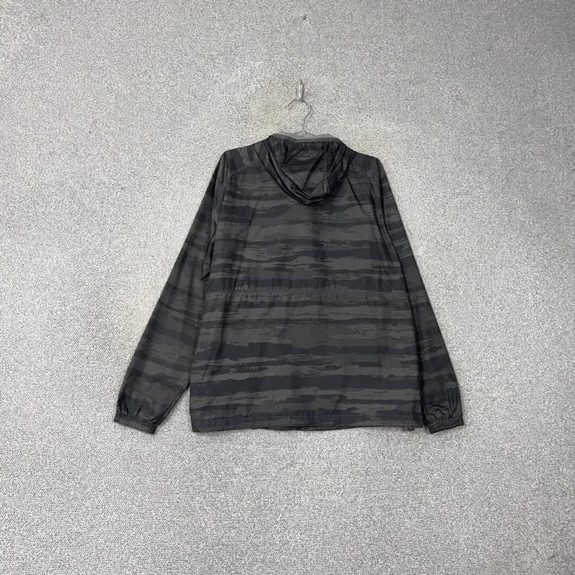 콜롬비아 패턴 포켓 기능성 로고 바람막이 L 상품이미지2