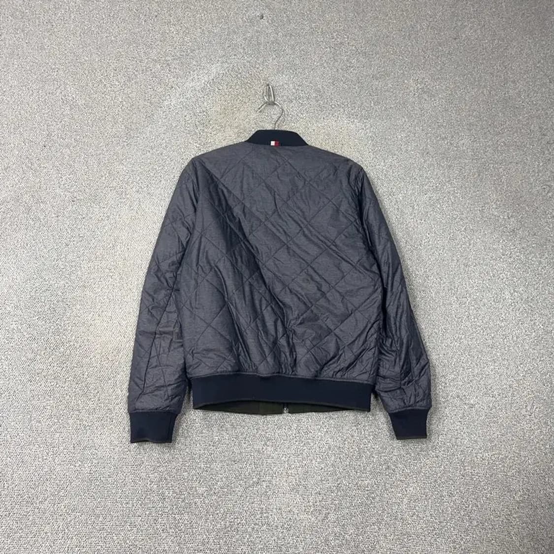 타미힐피거 양면 퀄팅 카키 블루종 S 상품이미지2