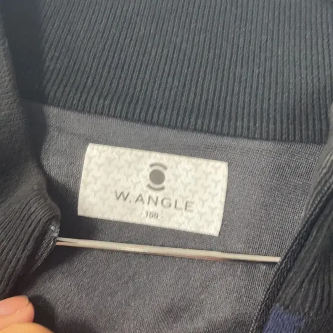 와이드앵글 남성 골프 반집업 방품 니트 100 상품이미지3