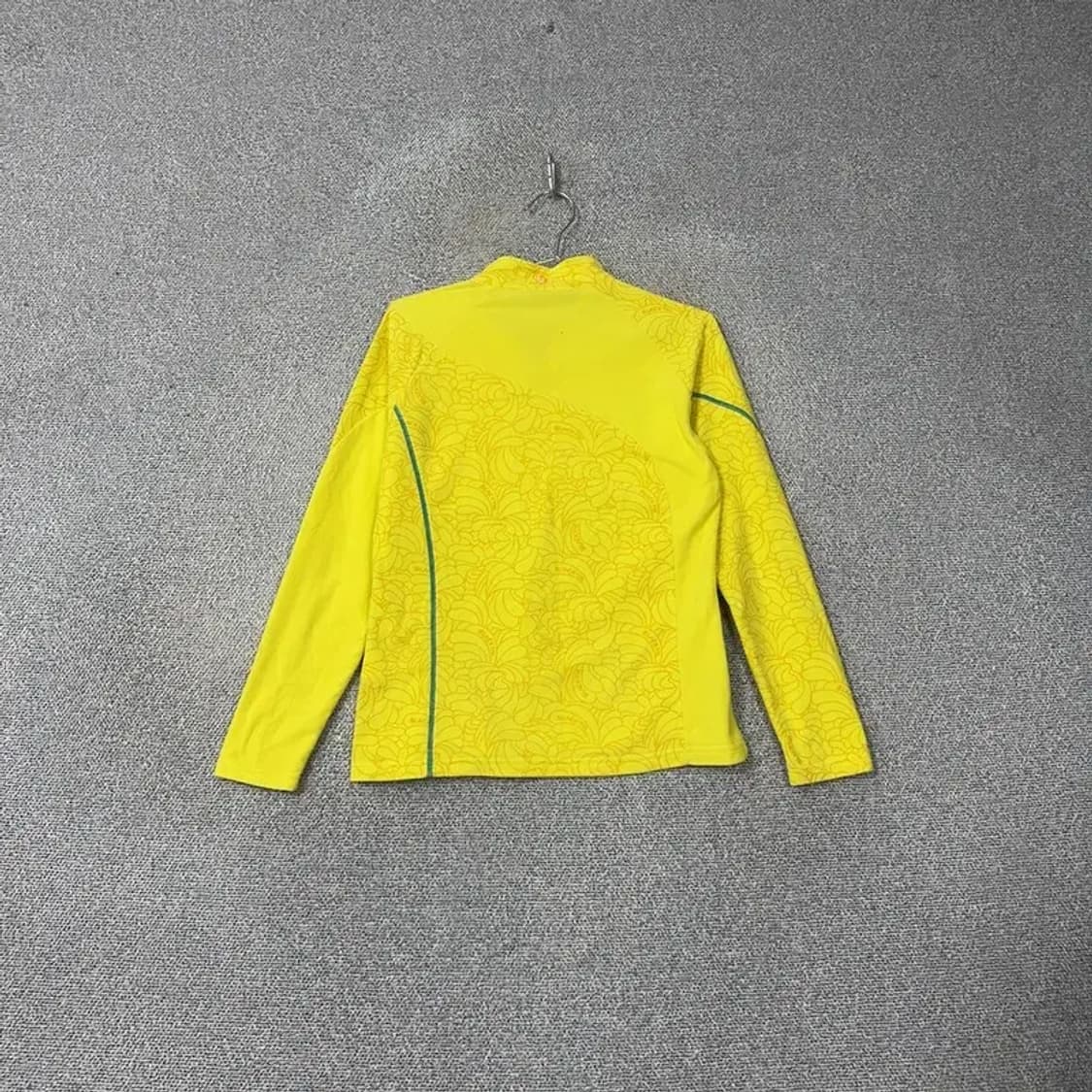 블랙야크 옐로우 로고 기능성 반집업 긴팔티 100 상품이미지2