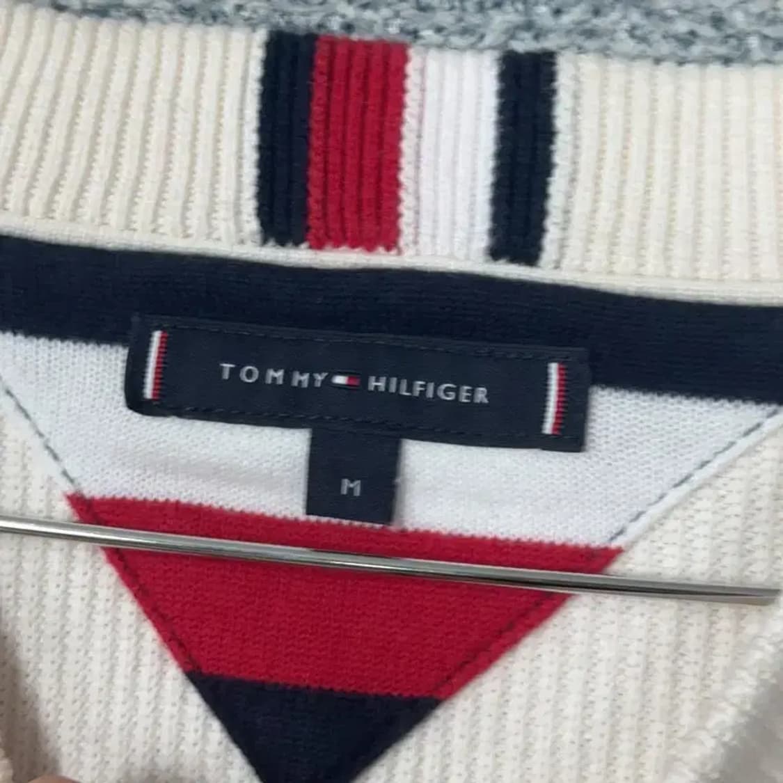 타미힐피거 빅로고 라운드넥 니트 M 상품이미지3
