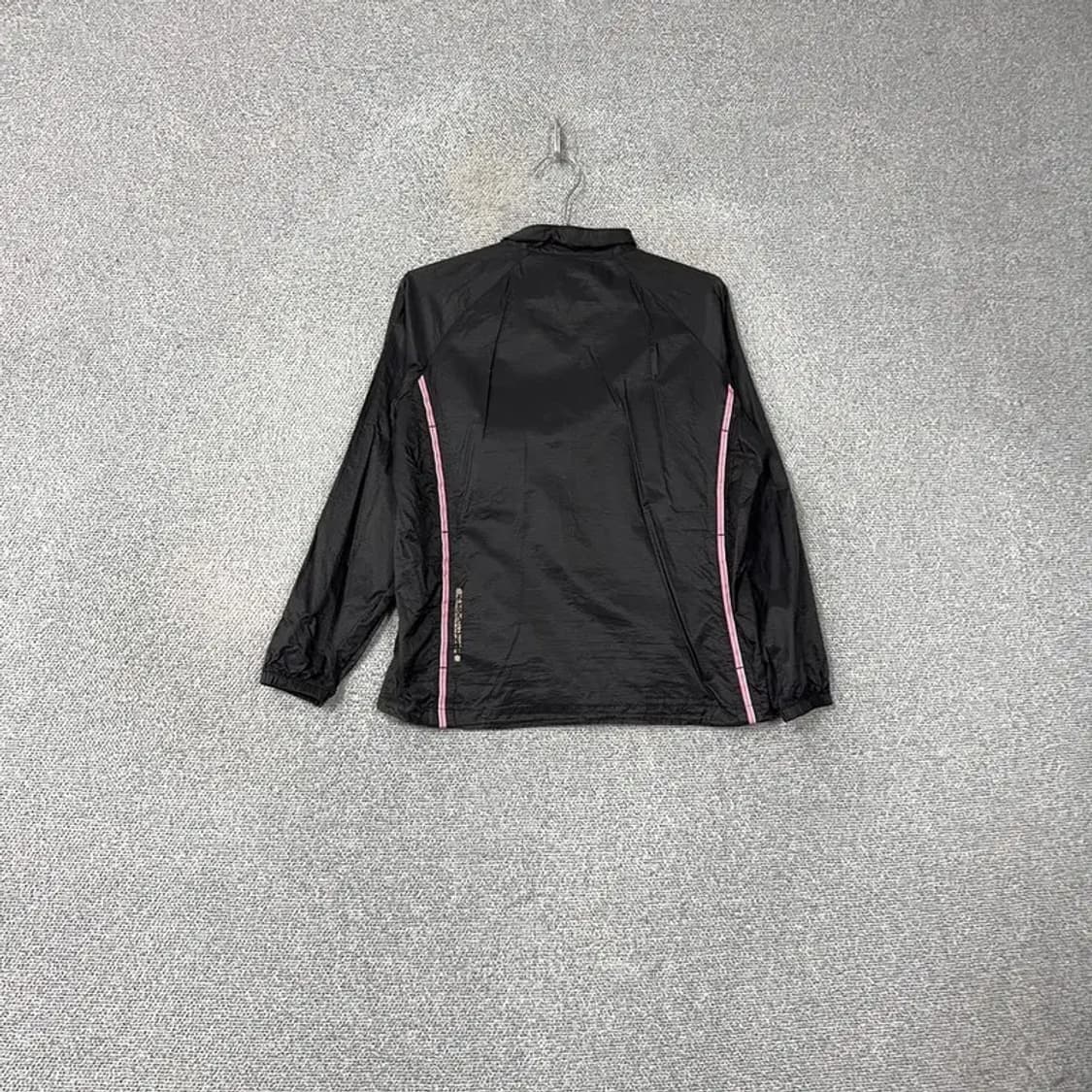 밀레 여성 핑크 라인 바람막이 M 상품이미지2