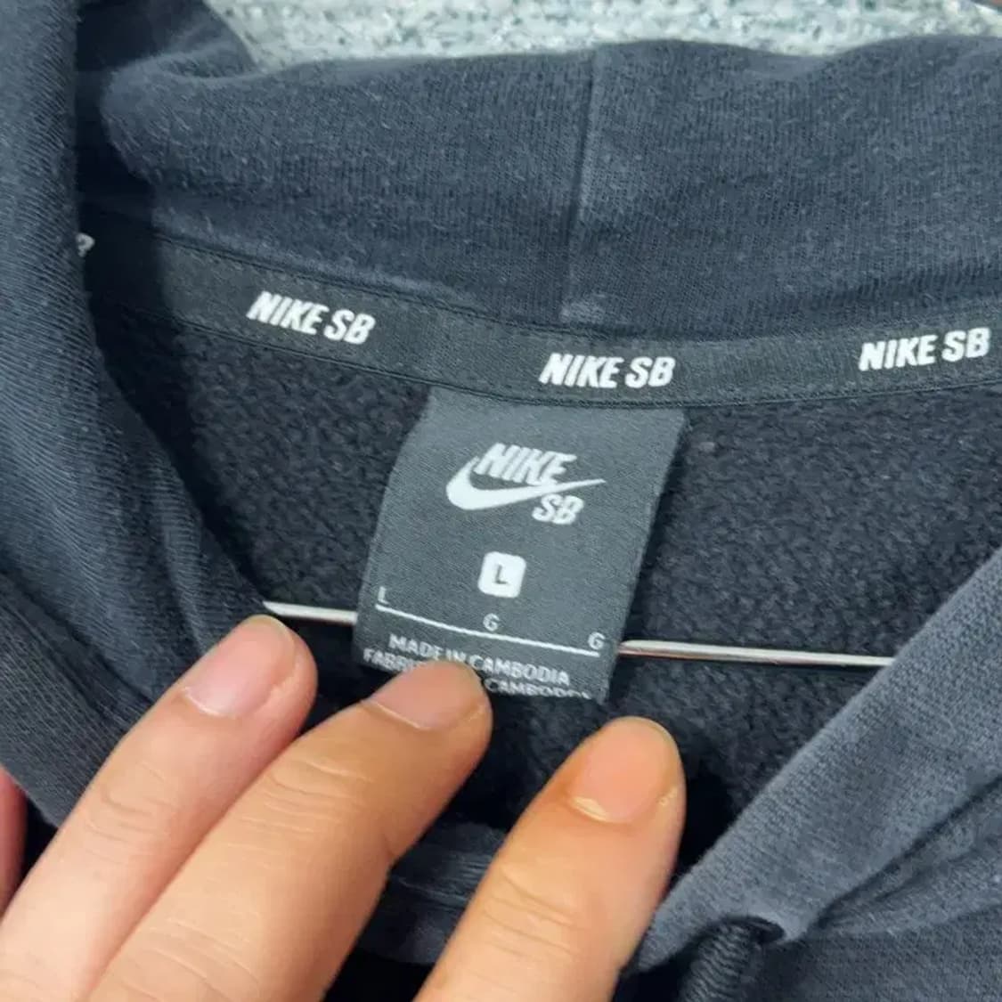 나이키 SB 프린팅 로고 블랙 남성 후드티 L 상품이미지3