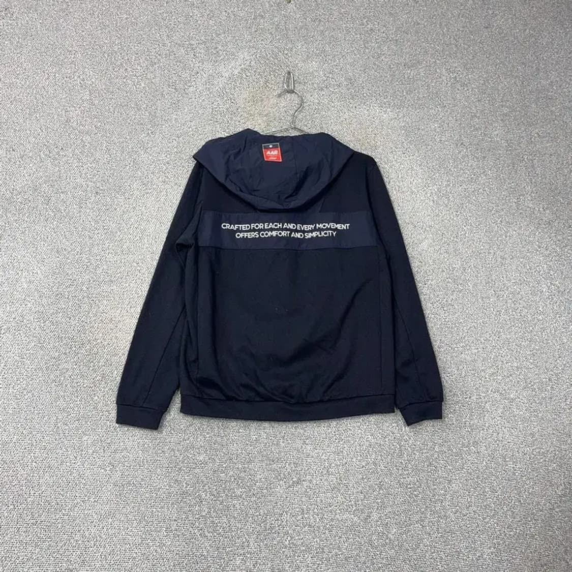 데상트 로고 네이비 기능성 운동 후드집업 M 상품이미지2