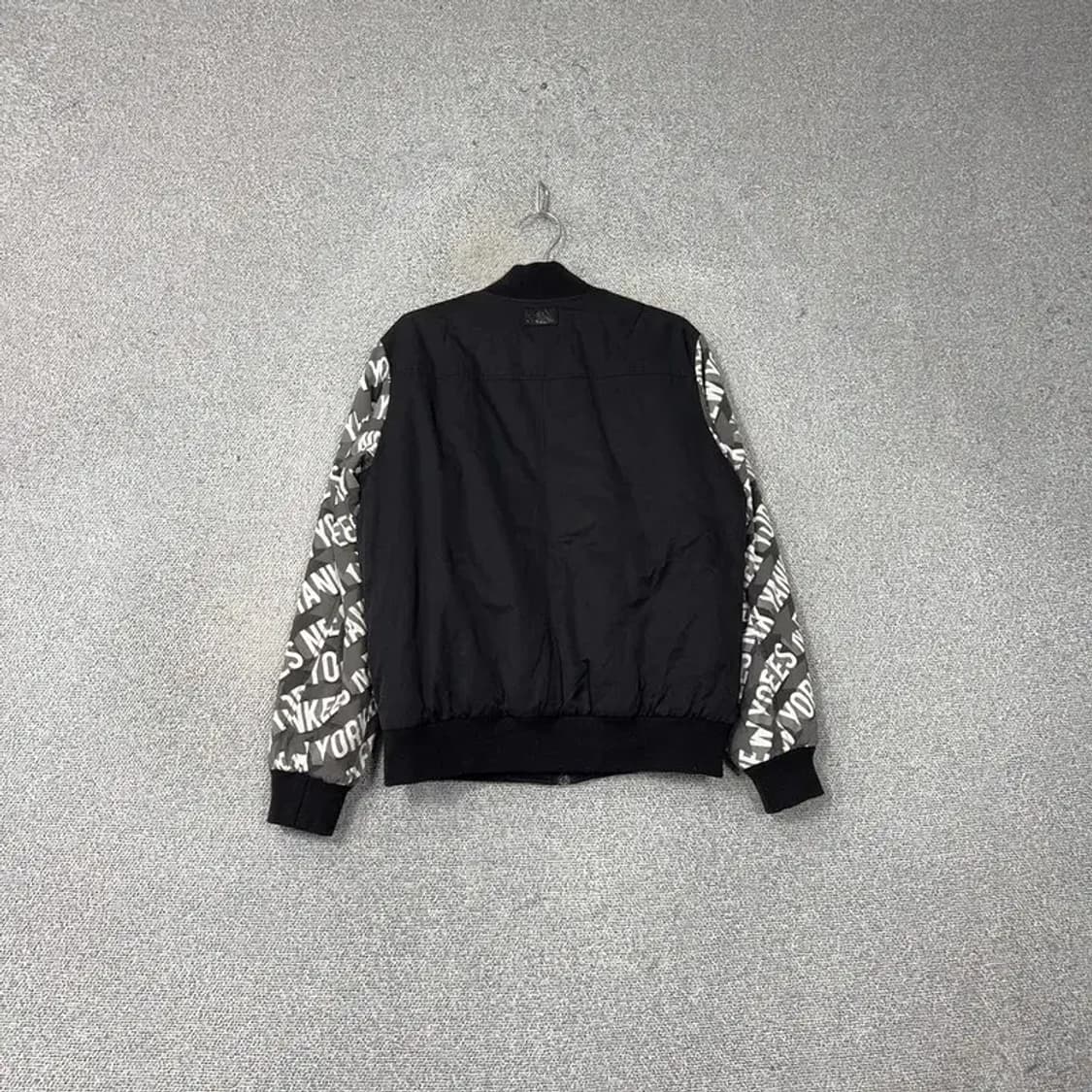 MLB 뉴욕양키즈 빅로고 빈티지 스타디움 자켓 점퍼 100 상품이미지2