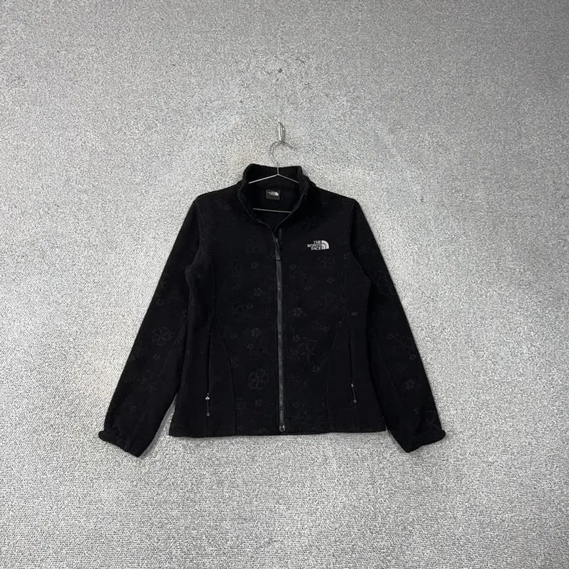 노스페이스 블랙 플라워 패턴 후리스 집업 90 상품이미지1