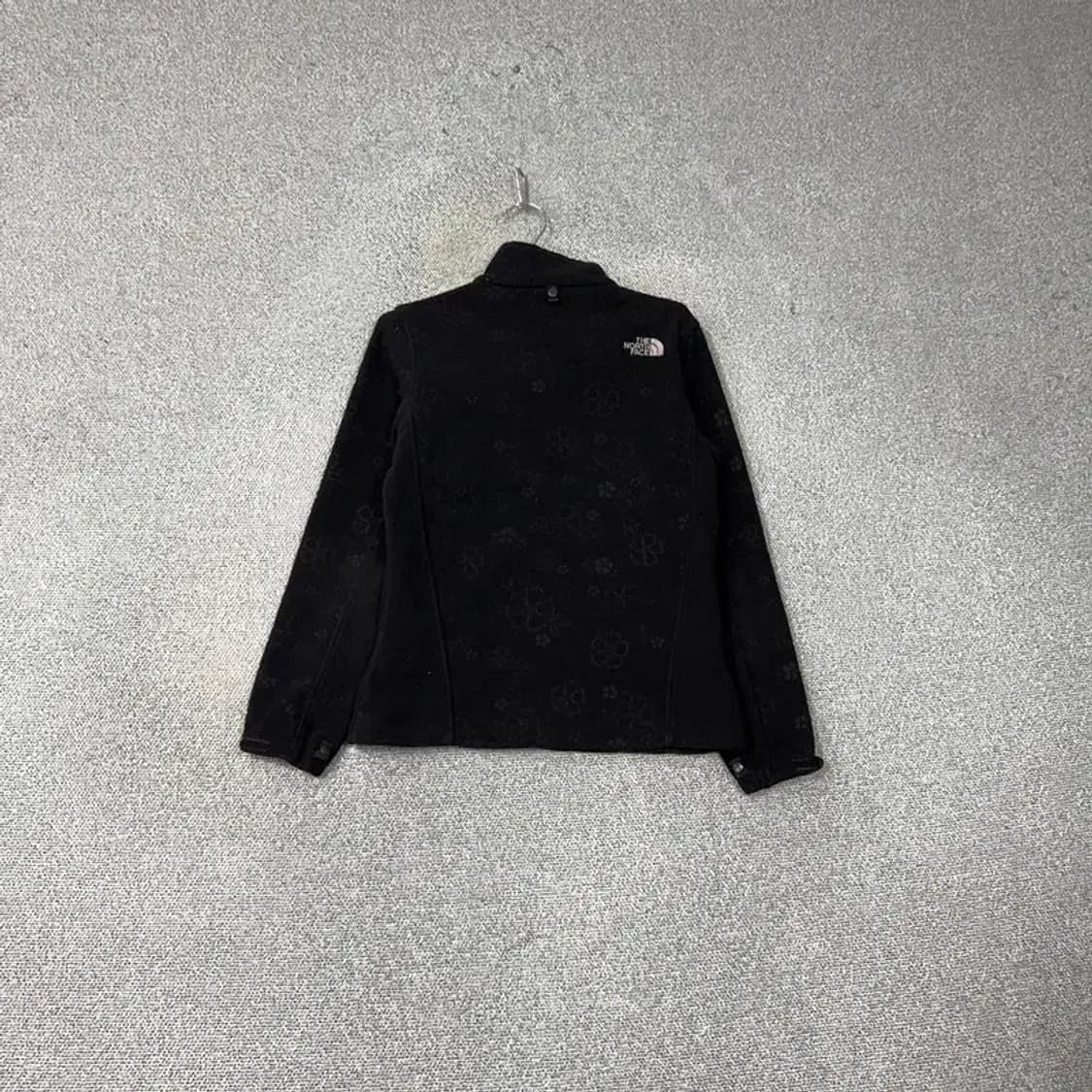 노스페이스 블랙 플라워 패턴 후리스 집업 90 상품이미지2