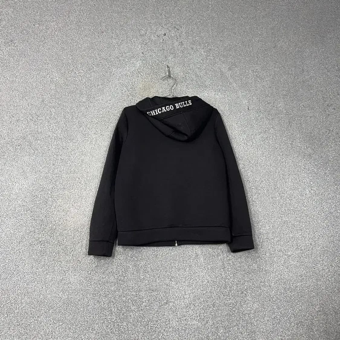 NBA 시카고불스 로고 블랙 후드집업 S 상품이미지2