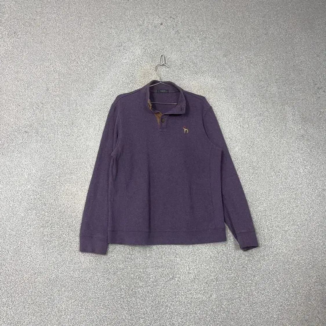 해지스 퍼플 로고 버튼 카라 코튼 니트 105 상품이미지1