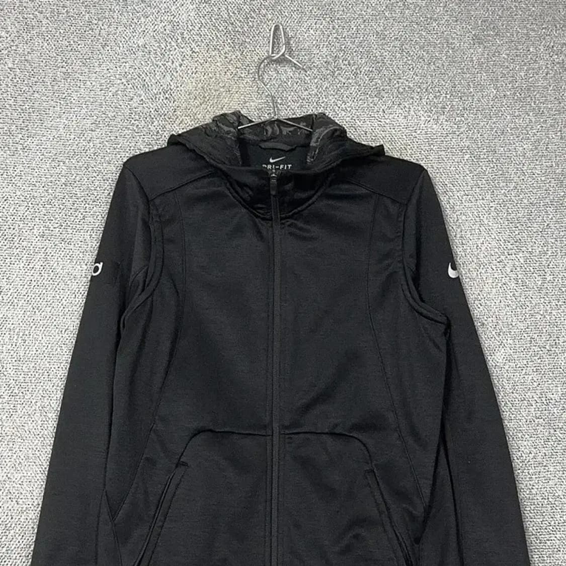 나이키 드라이핏 로고 블랙 기능성 후드집업 M 상품이미지3