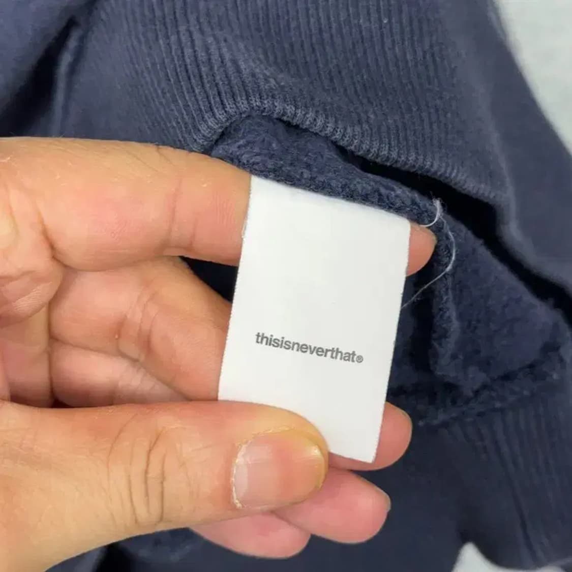 디스이즈네버댓 스펠로고 네이비 스웻셔츠 맨투맨 L 상품이미지4