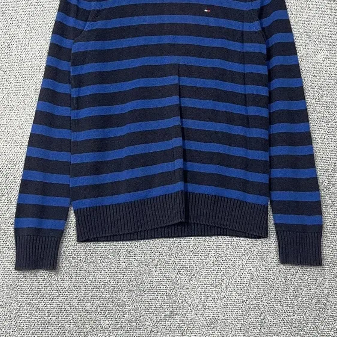타미힐피거 캐주얼 스트라이프 블루 니트 S 상품이미지4