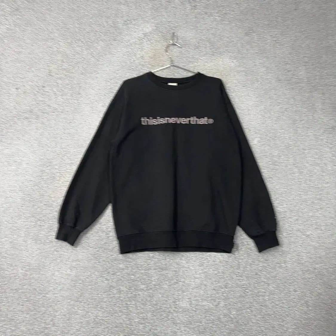 디스이즈네버댓 프린팅 블랙 맨투맨 S 상품이미지1