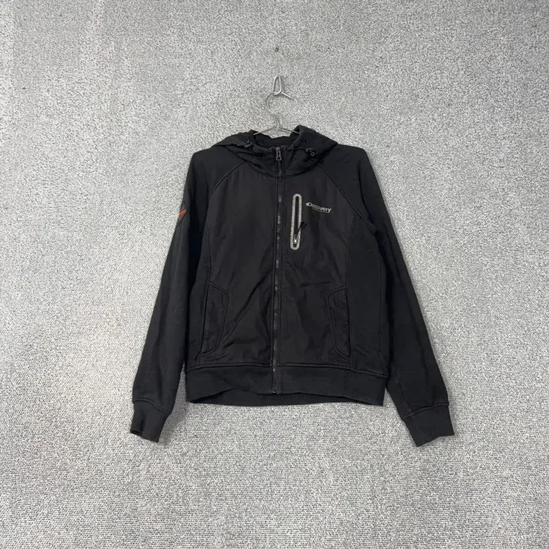 디스커버리 로고 블랙 퀄팅 기능성 여성 후드집업 95 상품이미지1