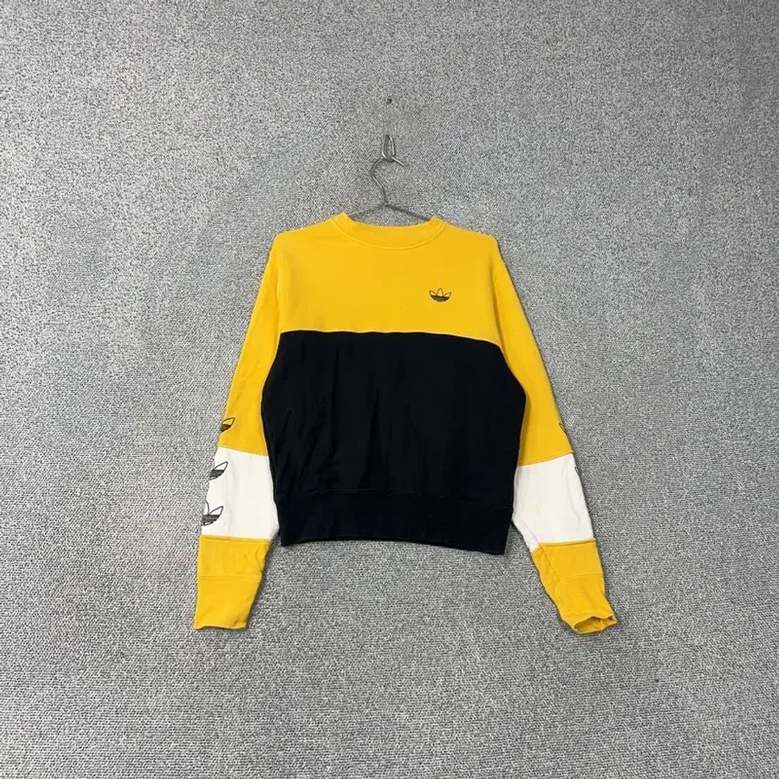 아디다스 로고 여성 옐로우 맨투맨 XS 상품이미지1