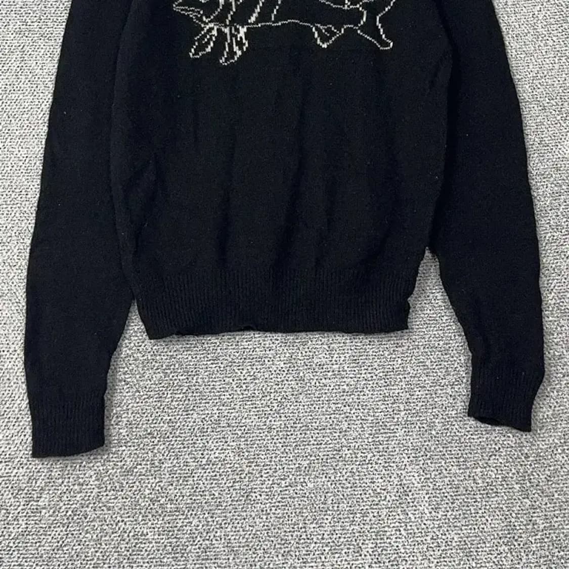 유니클로 JW앤더슨 여성 블랙 니트 XS 상품이미지4