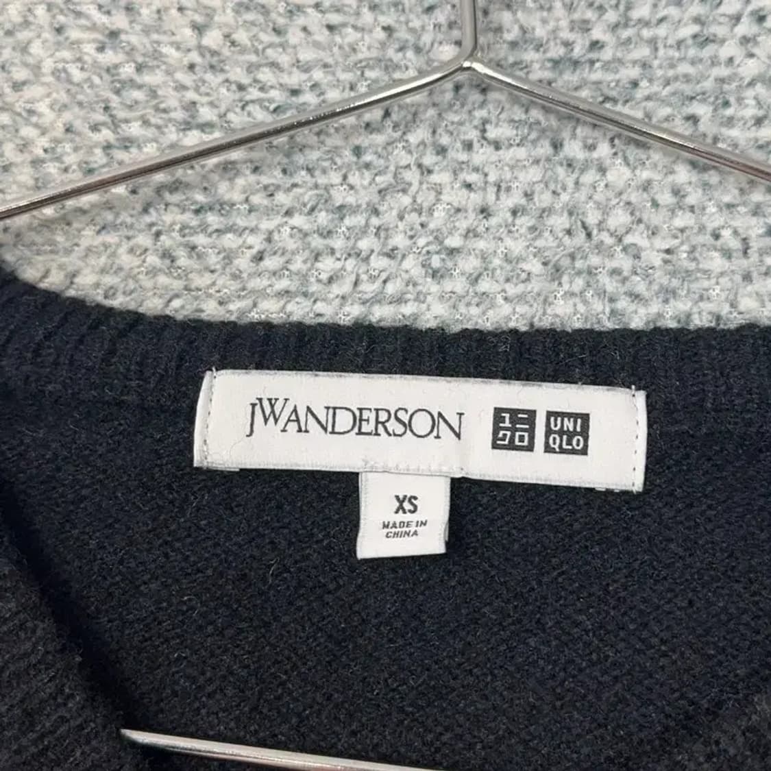 유니클로 JW앤더슨 여성 블랙 니트 XS 상품이미지5