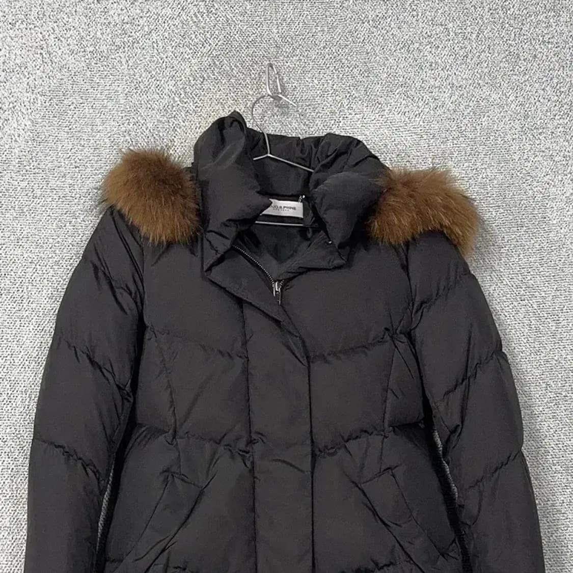 모조에스핀 덕다운 라쿤퍼 여성 롱패딩 55 상품이미지3