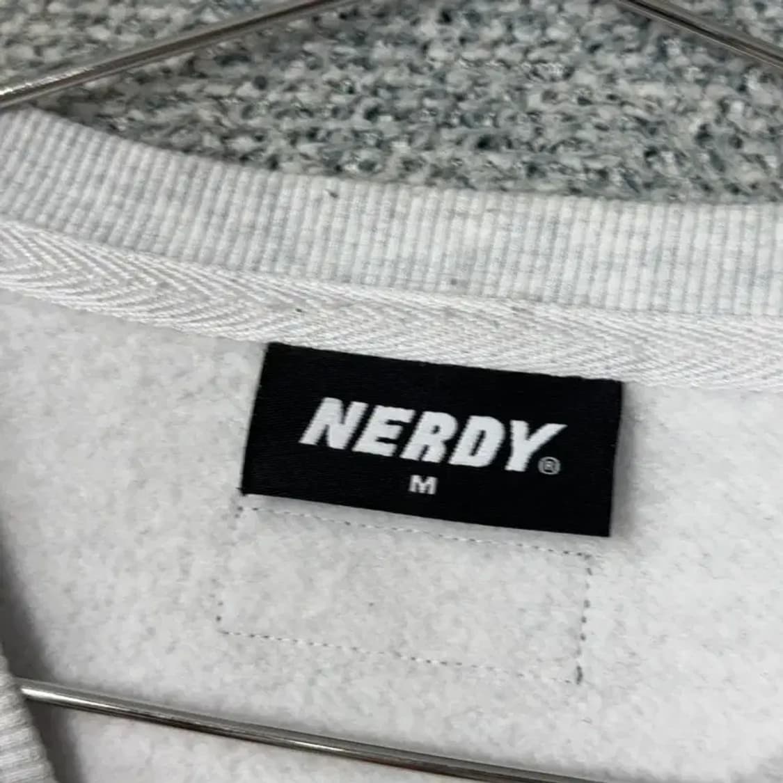 널디 스펠로고 라이트 그레이 스웻셔츠 맨투맨 M 상품이미지3