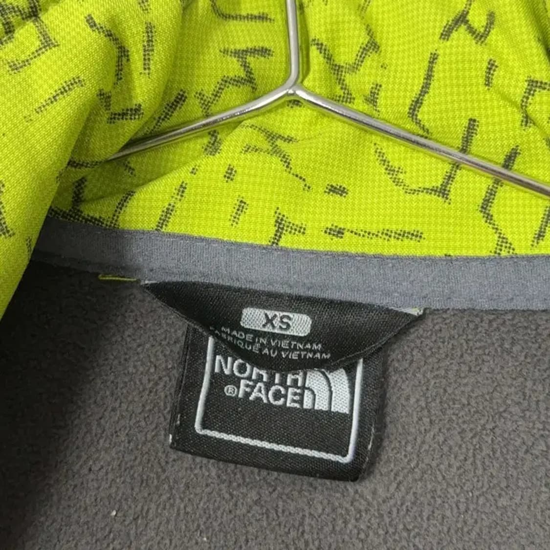 노스페이스 여성 등산 바람막이 자켓 XS 상품이미지3
