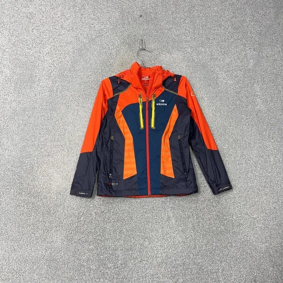 아이더 여성 등산 오렌지 바람막이 S 상품이미지1
