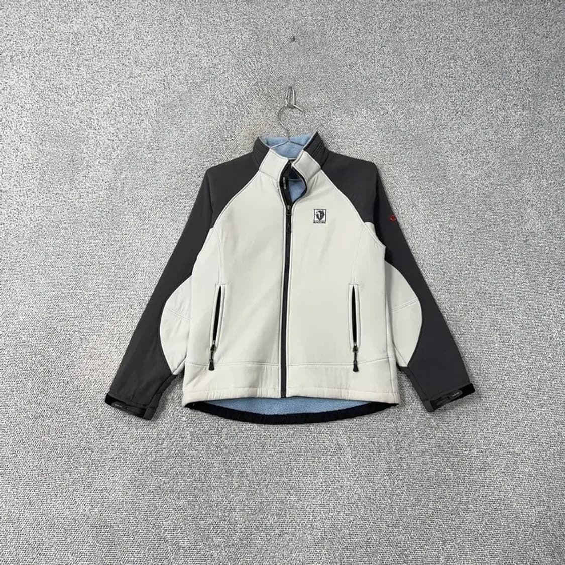 블랙야크 내피 퍼 화이트 집업 자켓 90 상품이미지1