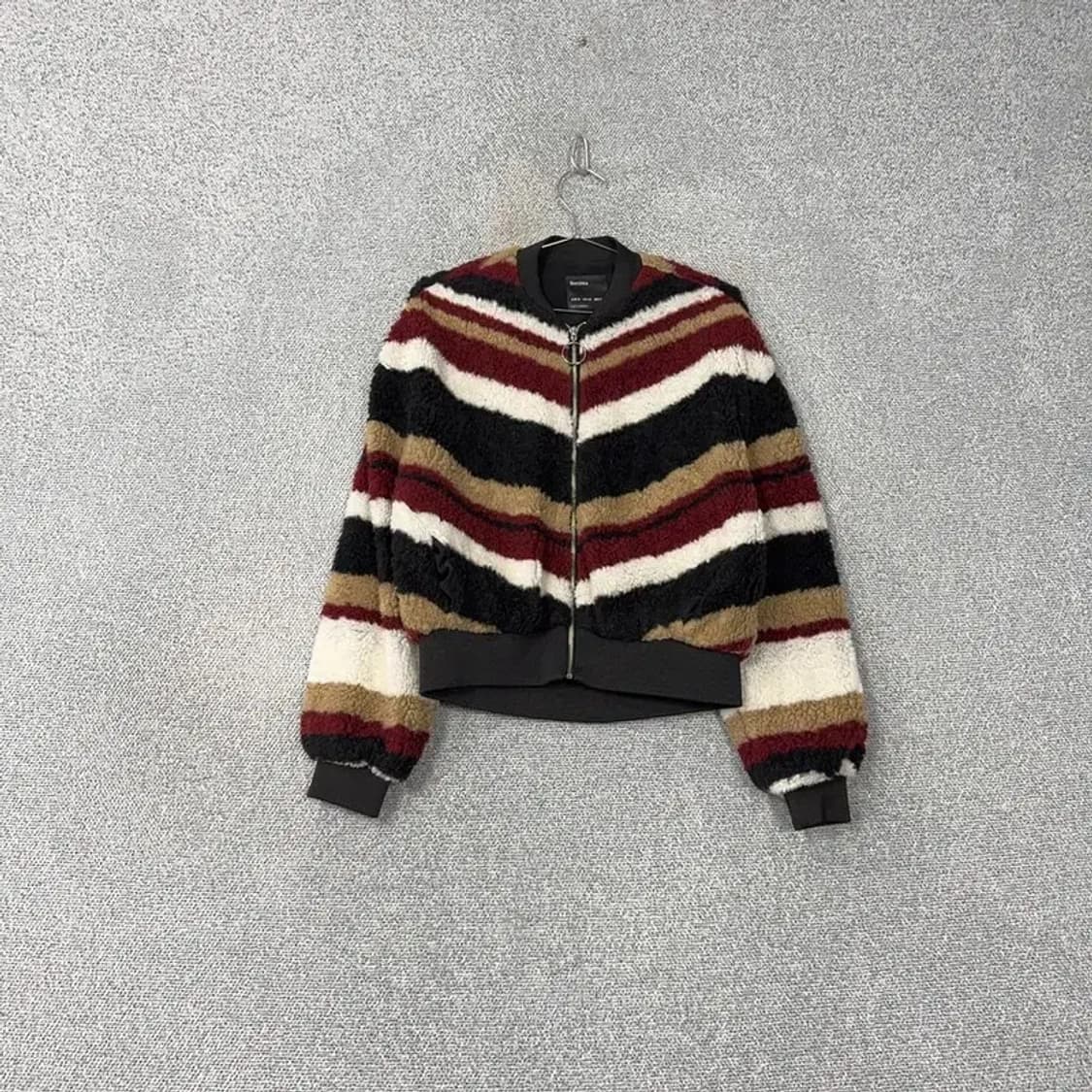 버쉬카 스트라이프 퍼 자켓 M 상품이미지1