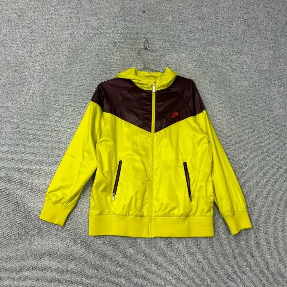 나이키 형광 포인트 로고 여성 기능성 바람막이 XL 상품이미지1