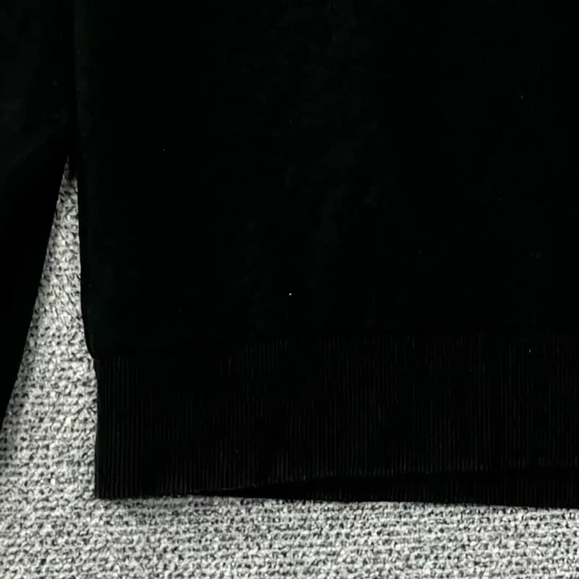 아디다스 심플 로고 블랙 캐주얼 맨투맨 L 상품이미지4