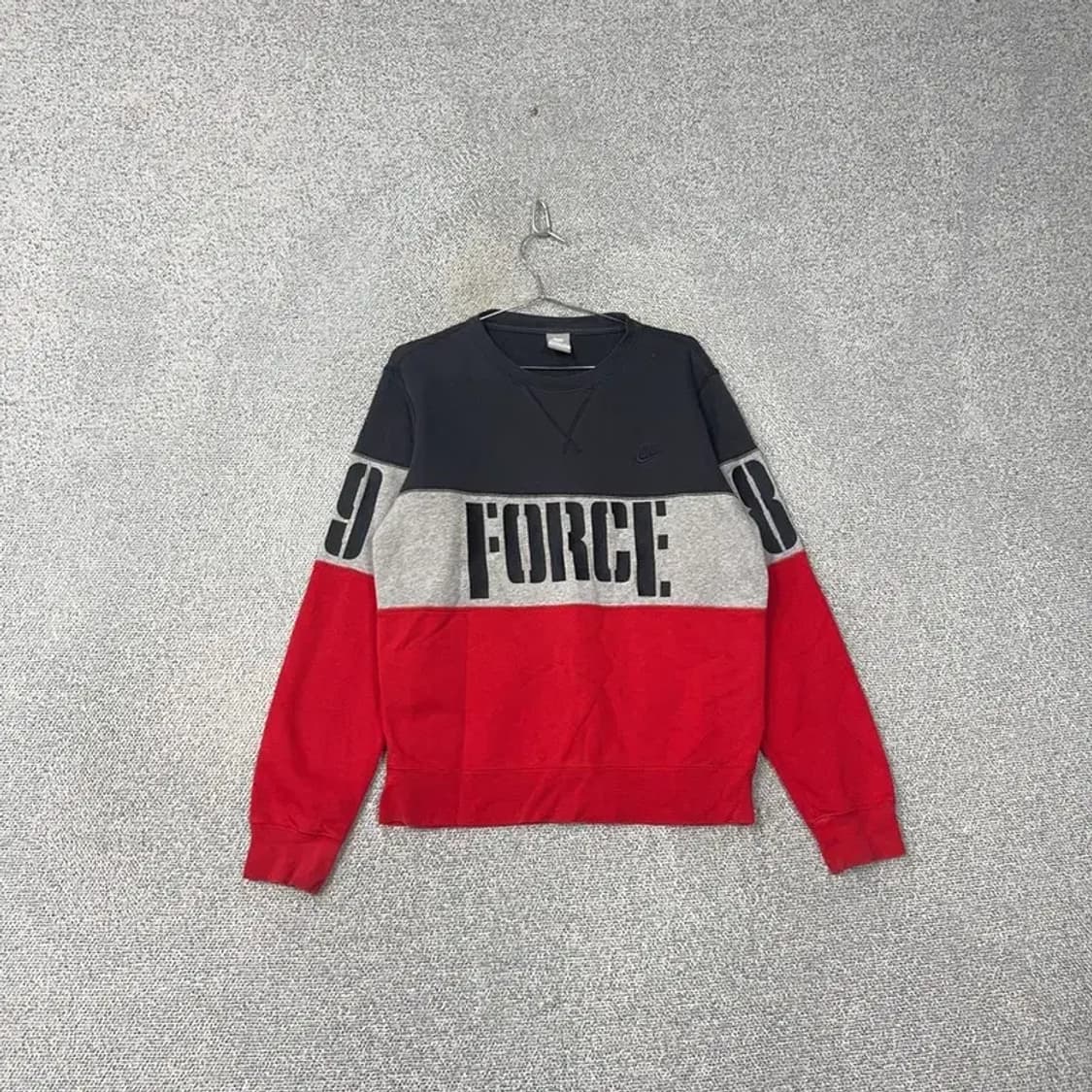 나이키 에어포스 프린팅 블랙 맨투맨 M 상품이미지1