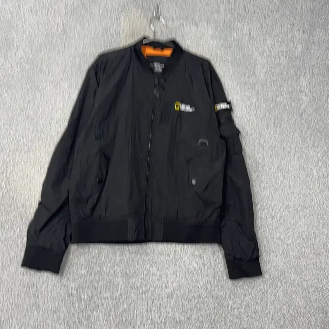 내셔널지오그래픽 블랙 로고 완장 로고 MA-1 블루종 XXL 상품이미지1