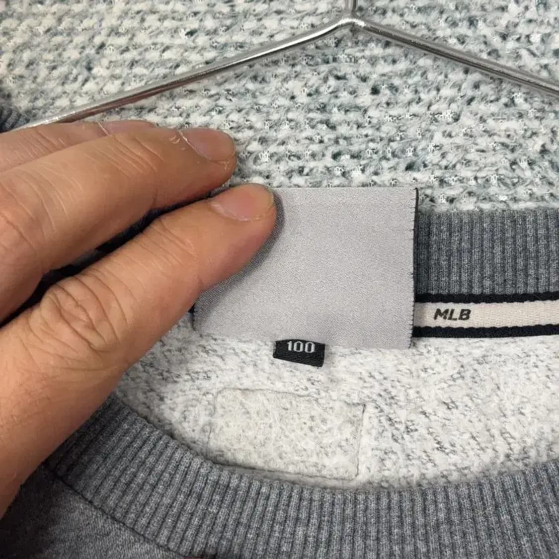 MLB 뉴욕양키즈 로고 그레이 맨투맨 100 상품이미지3