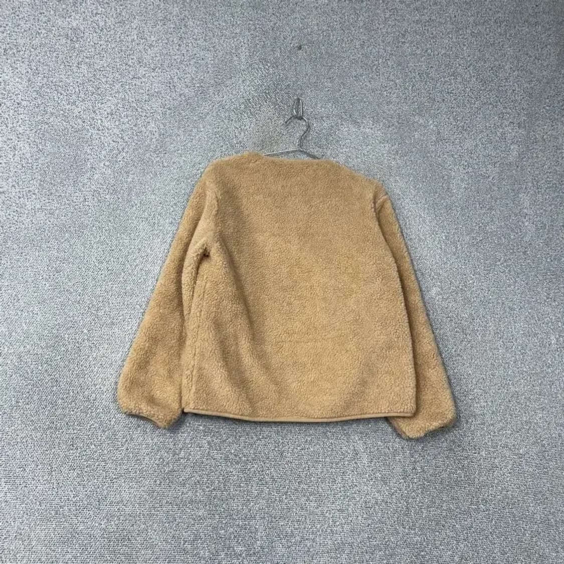 스케쳐스 베이지 후리스 M 상품이미지4