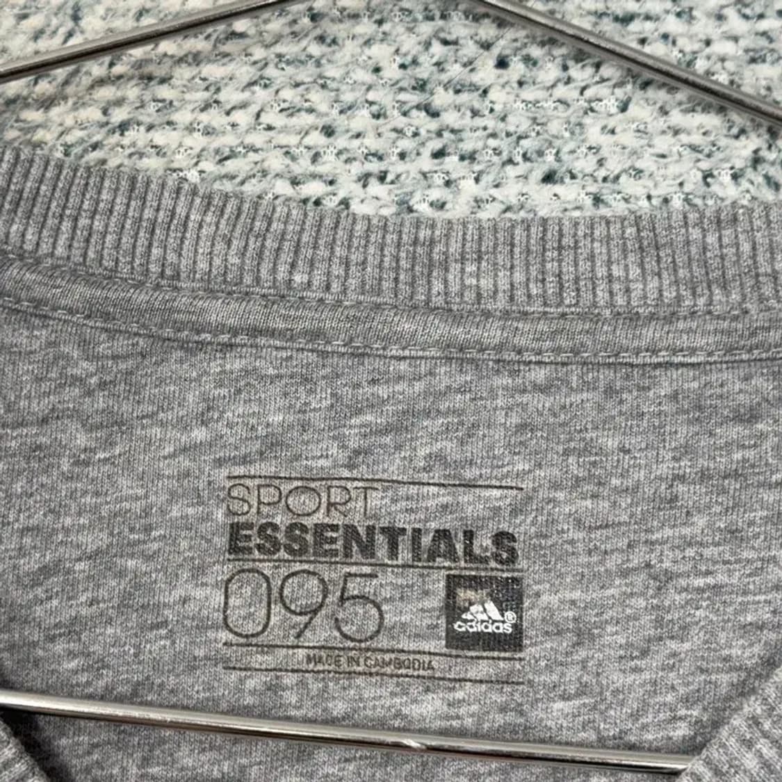 아디다스 프린팅 로고 그레이 맨투맨 95 상품이미지3