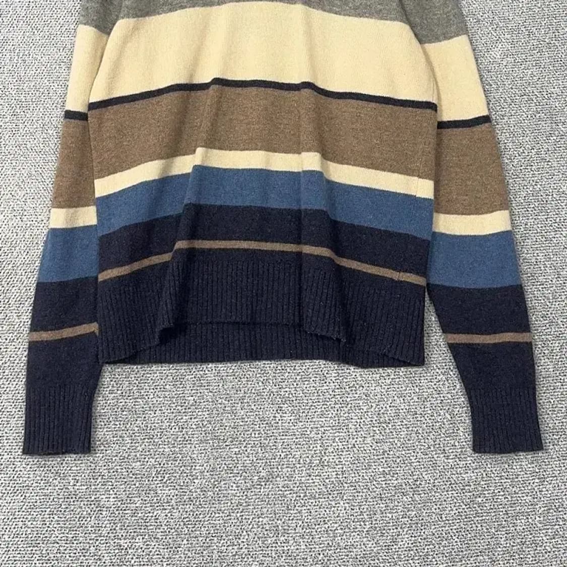 해지스 스트라이프 남성 캐주얼 니트 M 상품이미지4