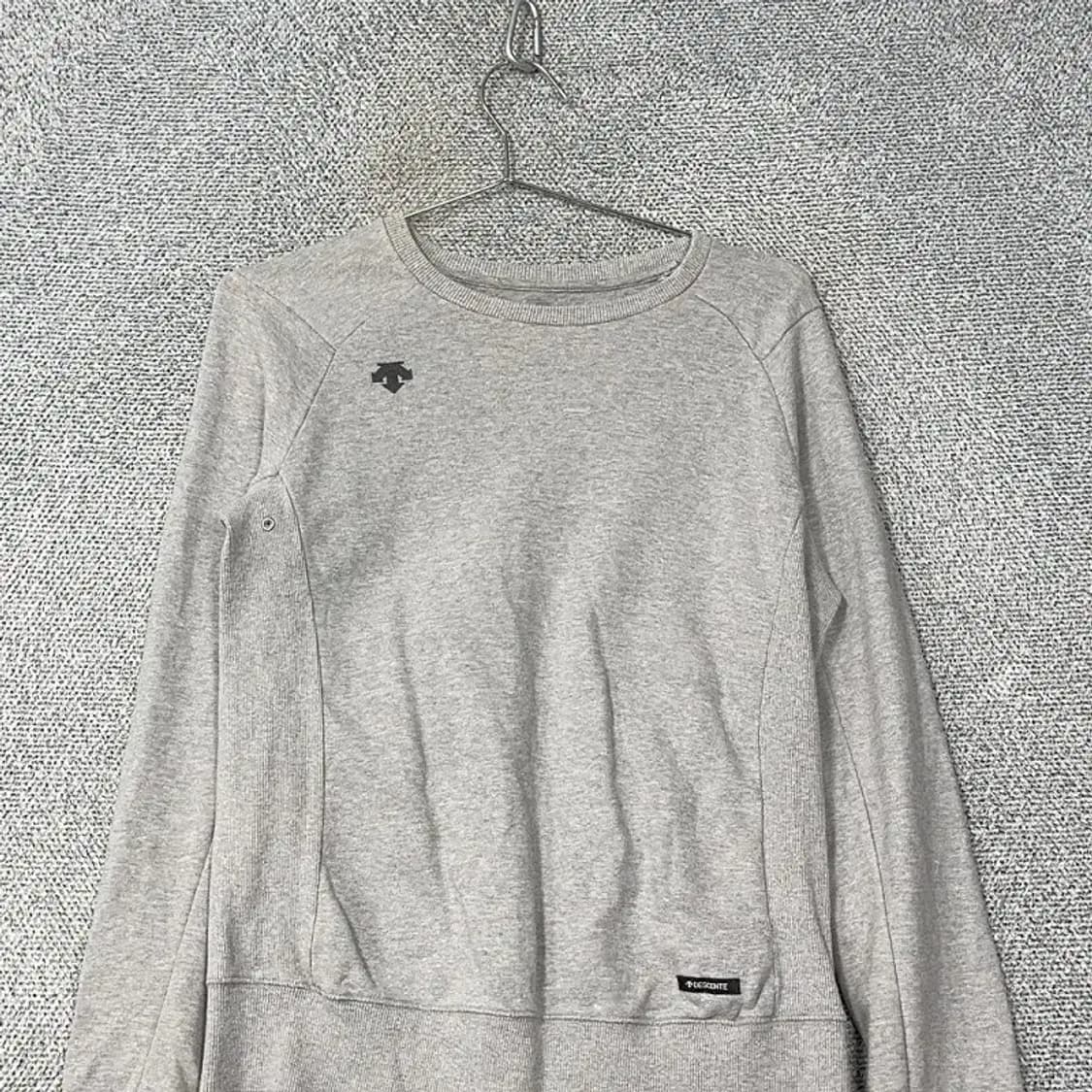 지프 라이트 그레이 심플 로고 맨투맨 90 상품이미지3